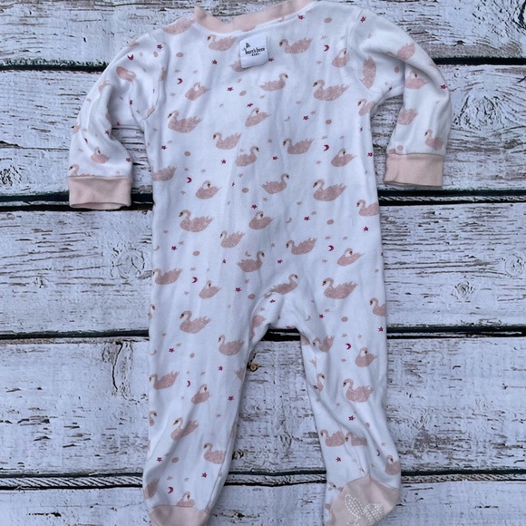 Burt’s bees baby sleeper bundle lot size 6-9 months - Picture 10 of 13